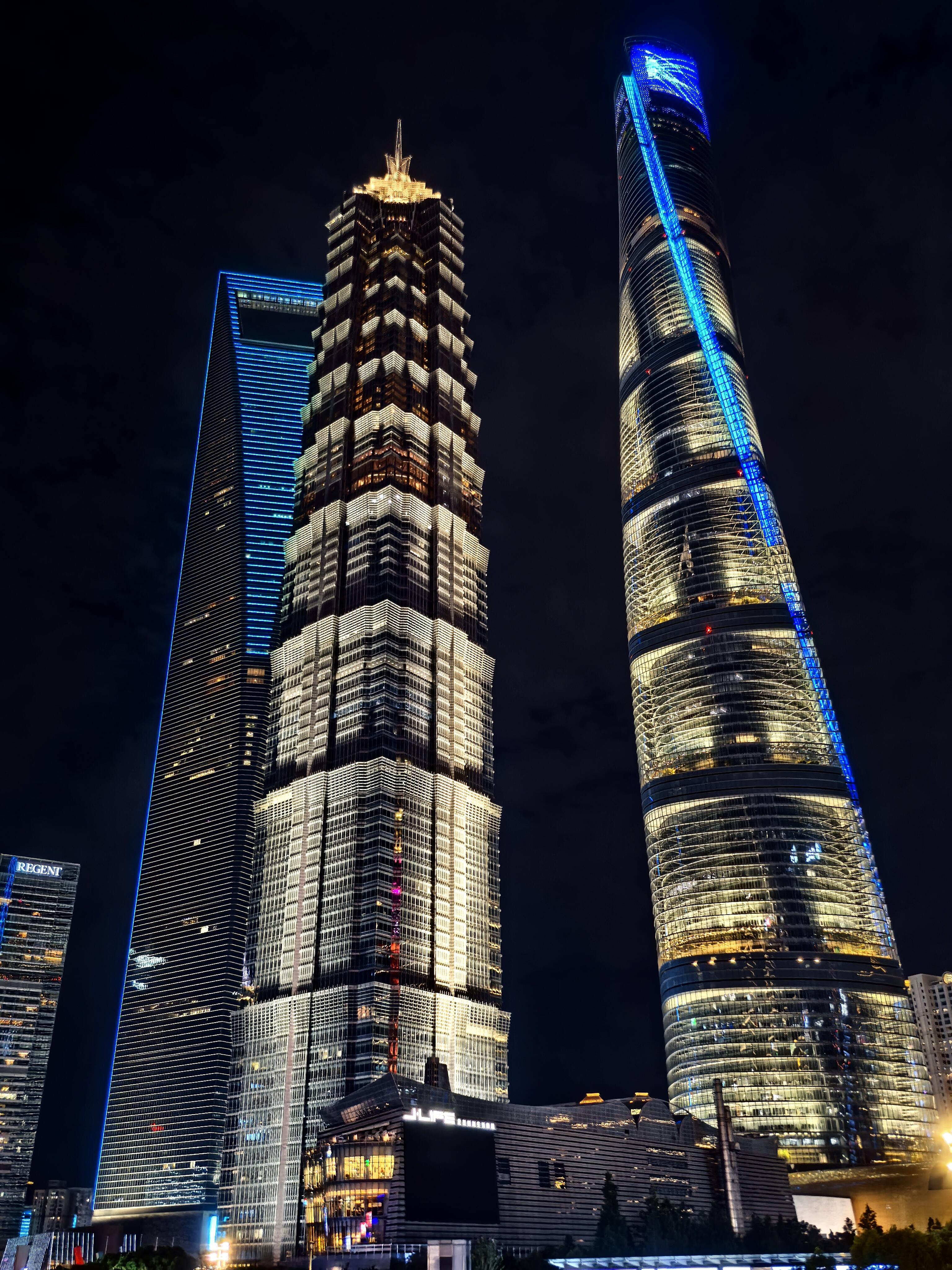 Arrival in Shanghai · Strolling Tianzifang and Wukang Road