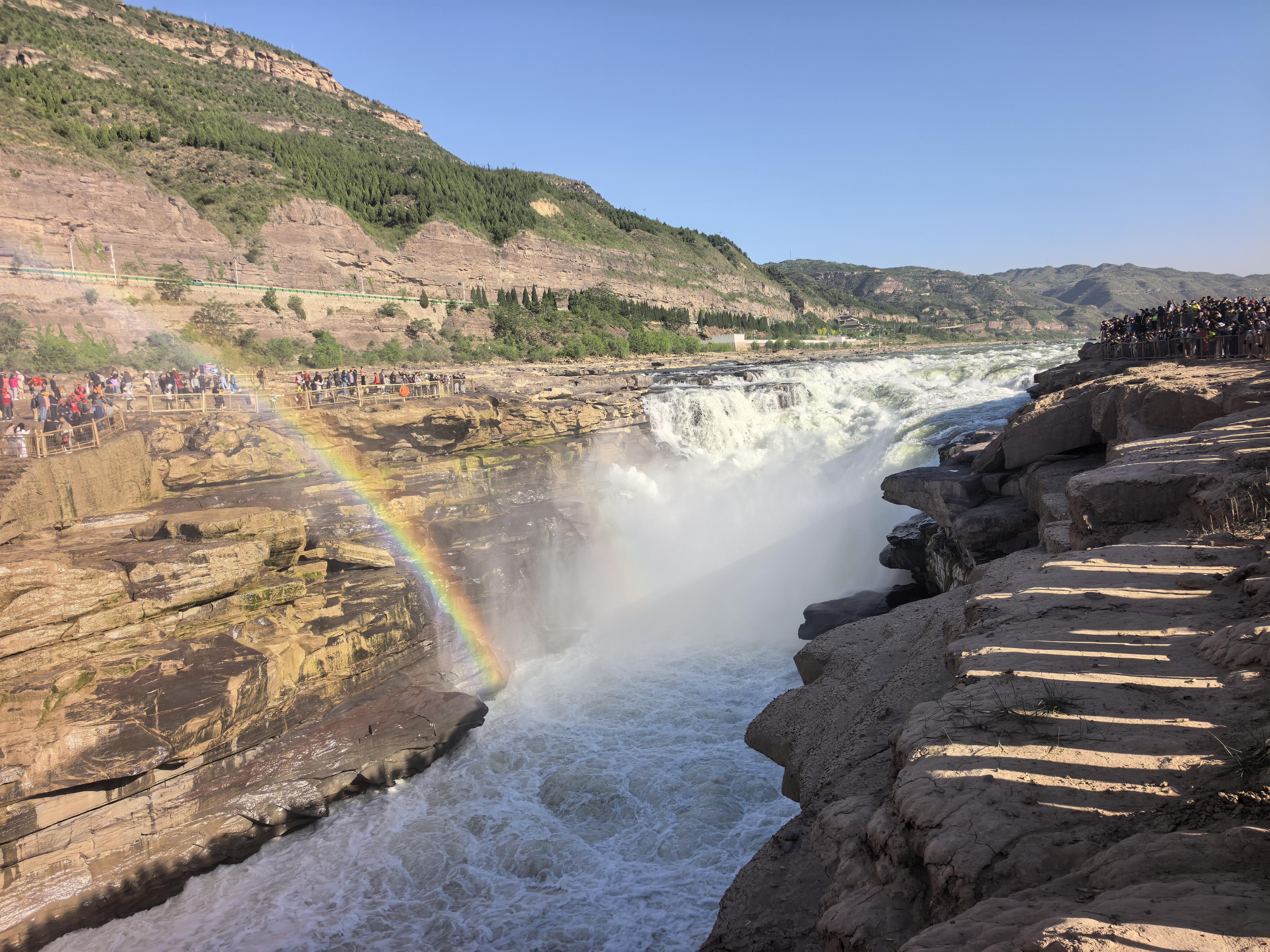 Mausoleum of the Yellow Emperor and Hukou Waterfall