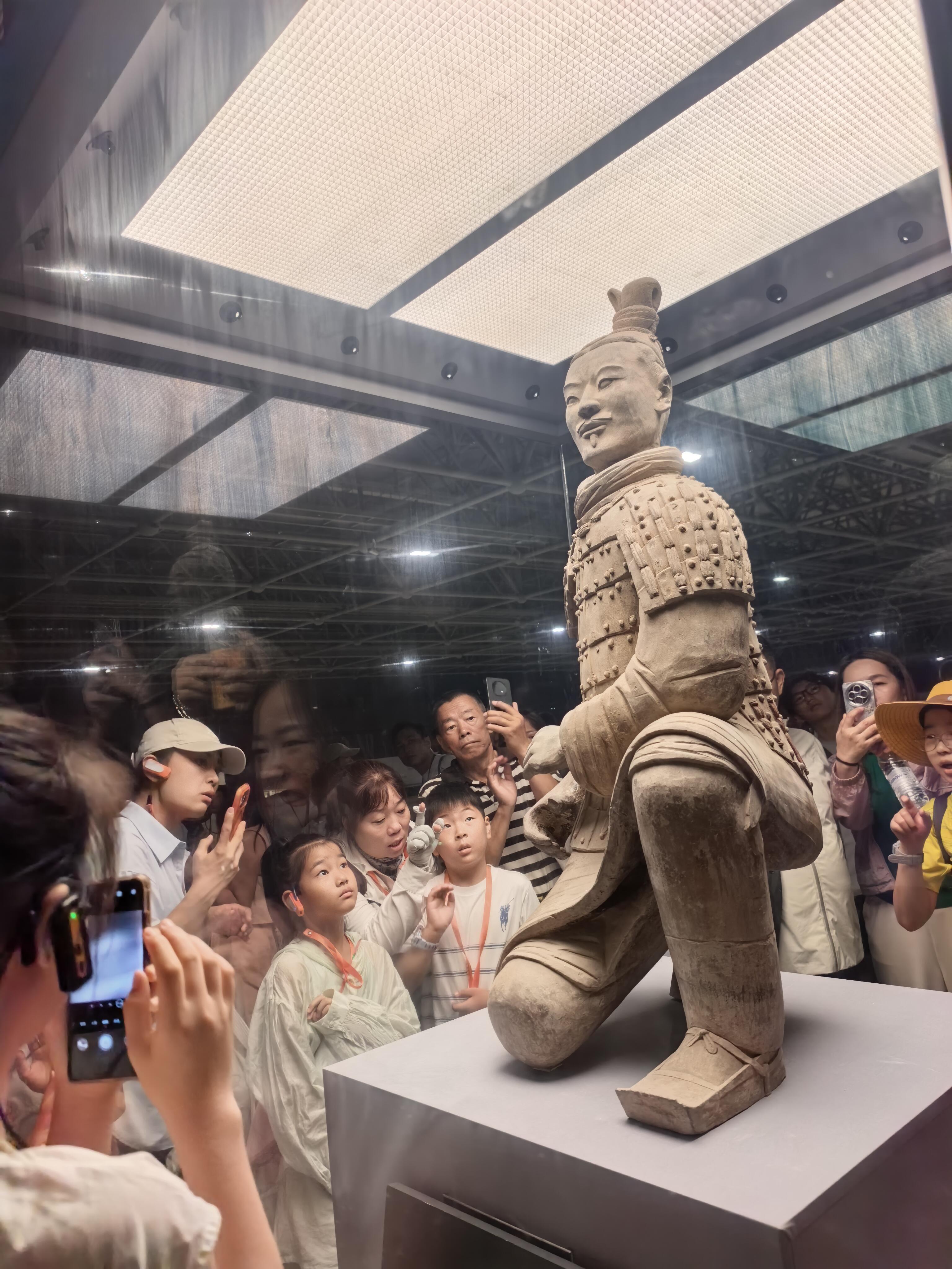 Huaqing Pool and Terracotta Warriors