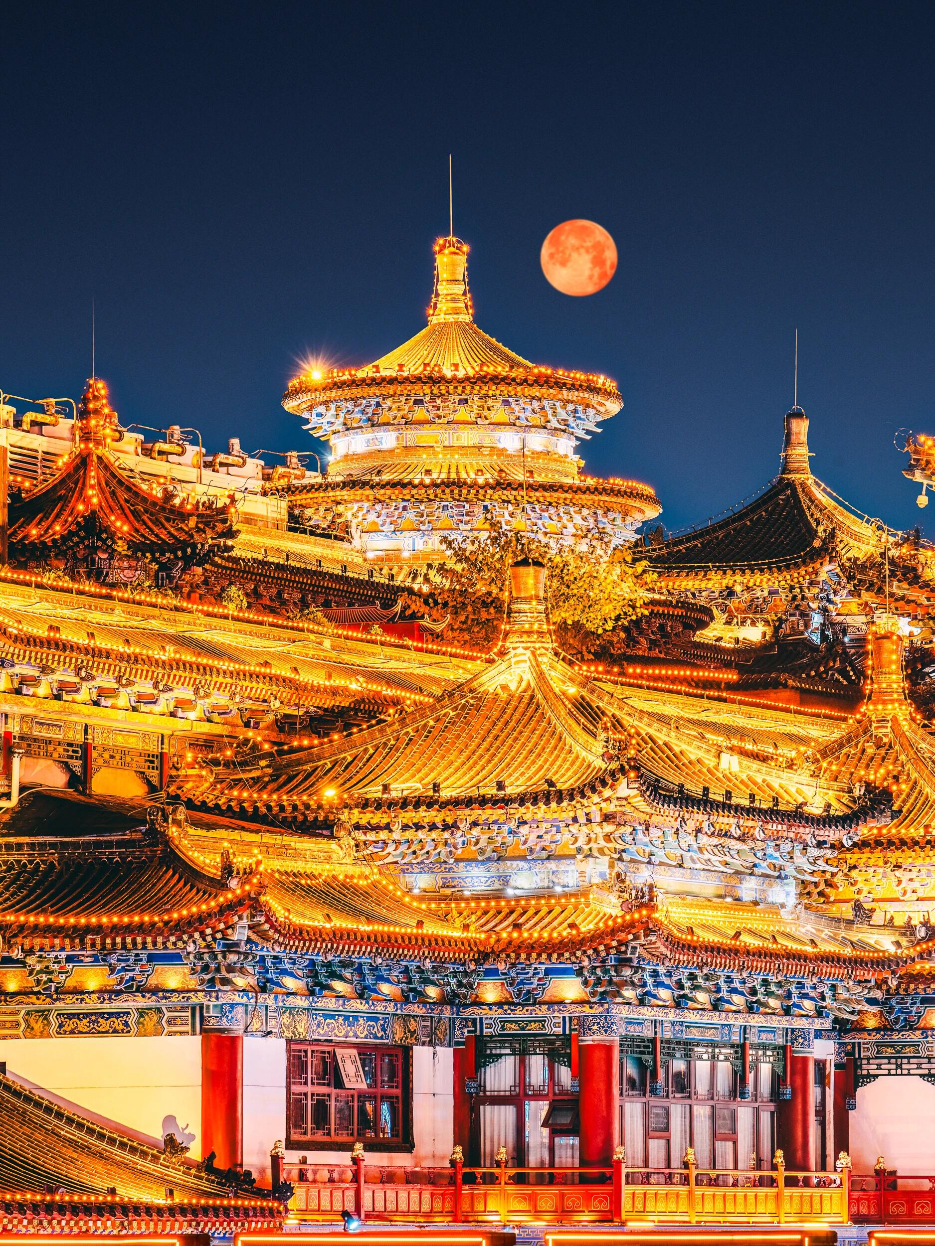 Xi'an Ming City Wall · Bell and Drum Tower Square
