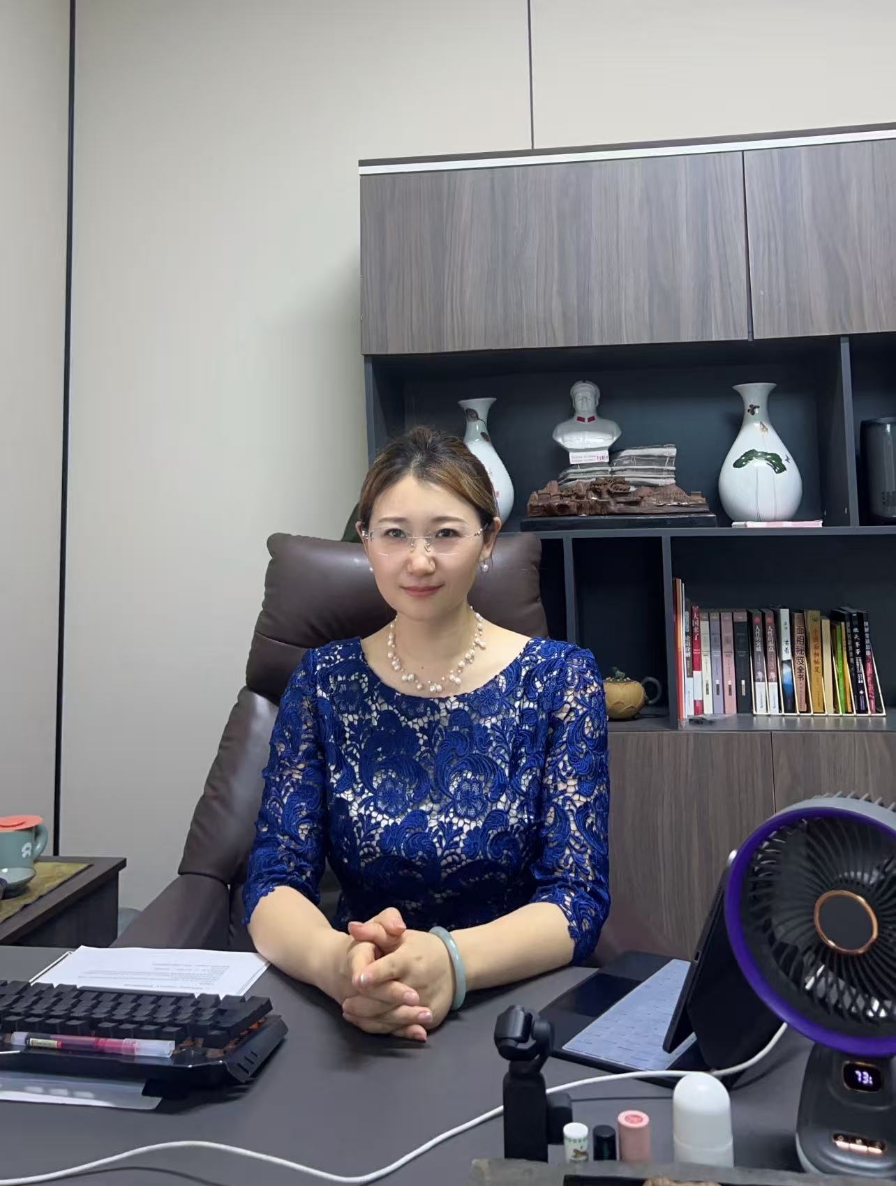 Lily Zhang, Route Consultant